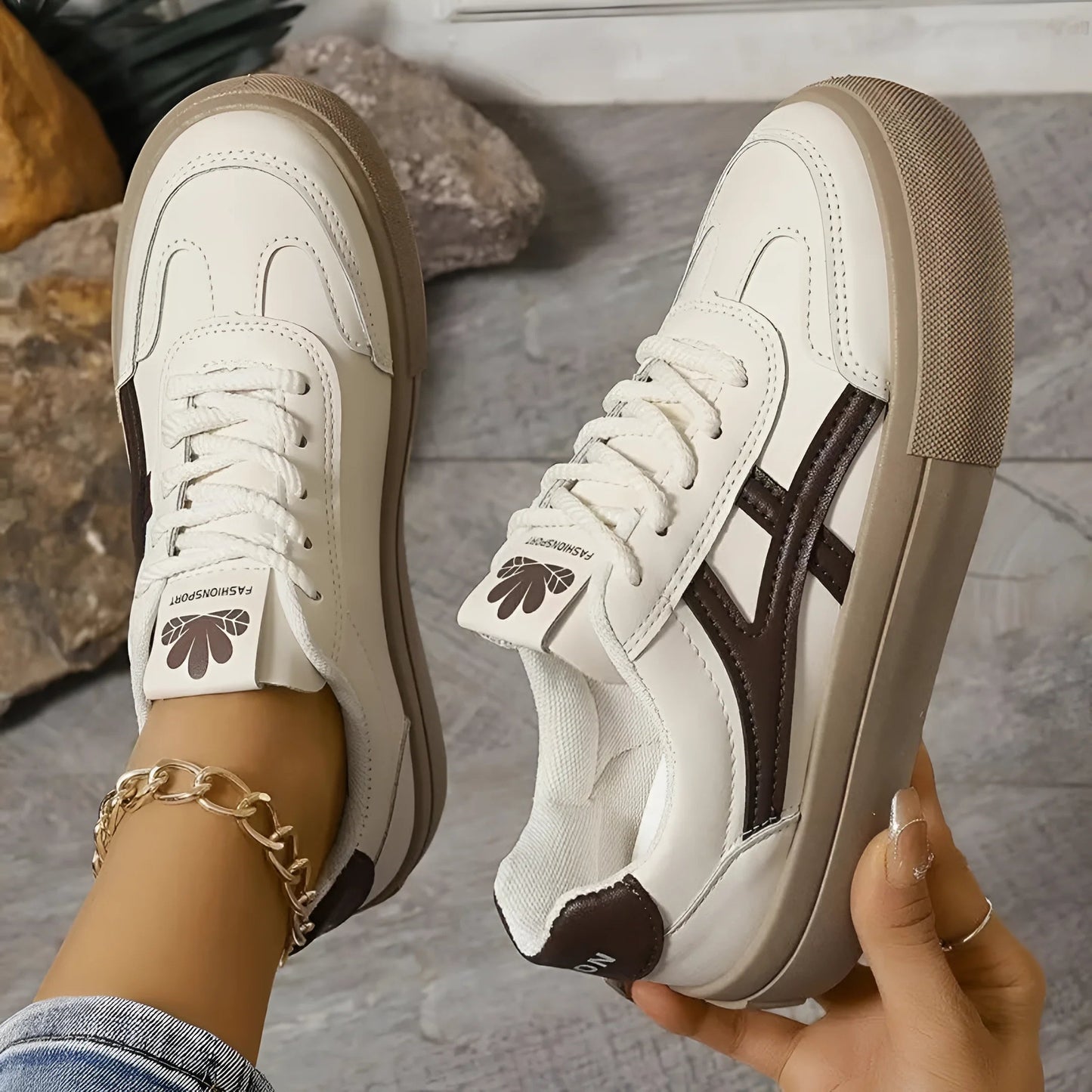 Sia | Low top sneaker