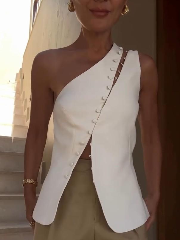 Azura | One-Shoulder Button Detail Top