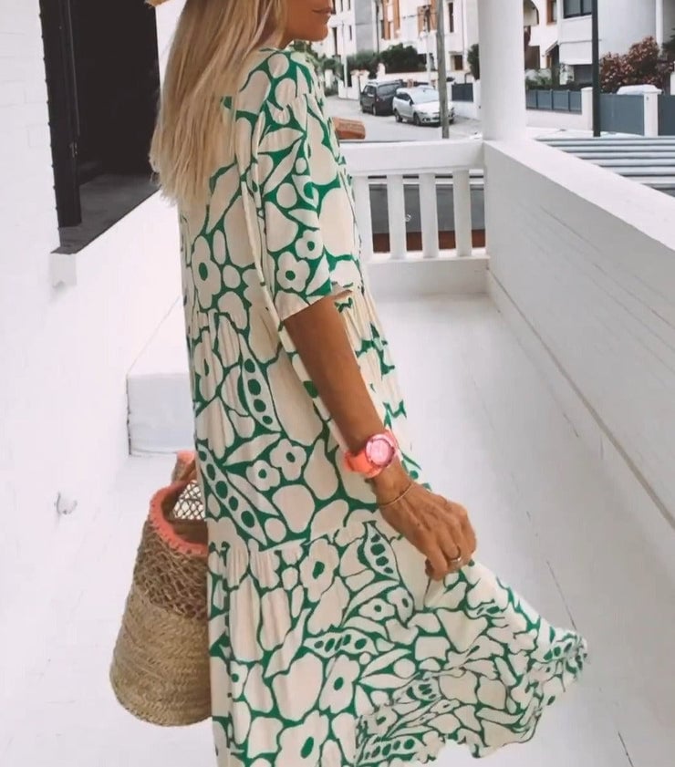 Carmen | Ibiza-style dress with a bohemian floral print