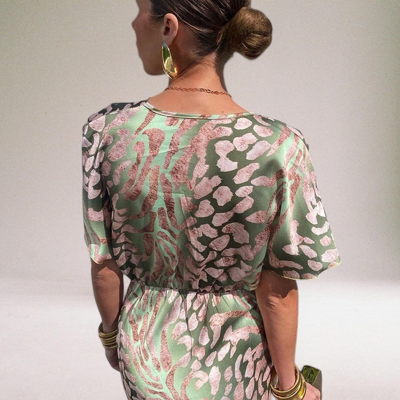 Daisy | Elegant Maxi dress with Unique V-Neck