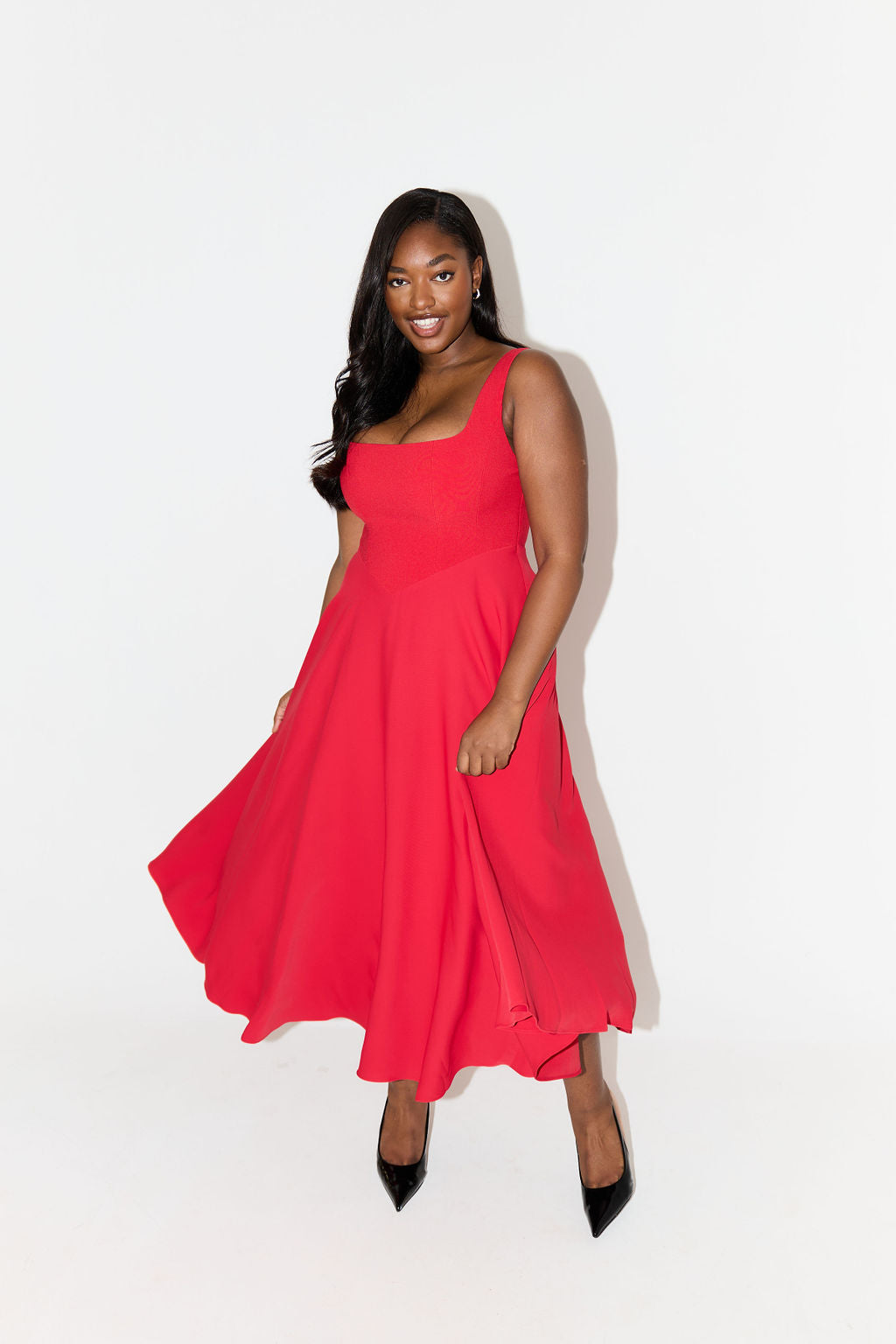 Emily | Timeless Flowy Midi Dress