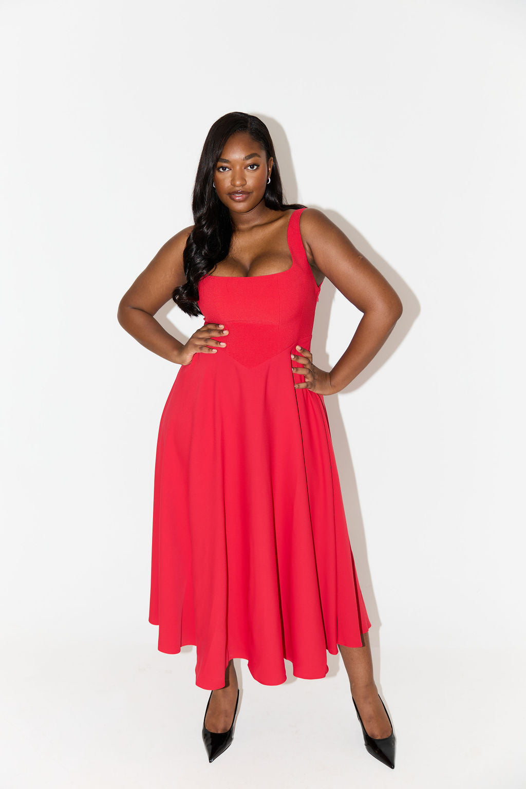 Emily | Timeless Flowy Midi Dress