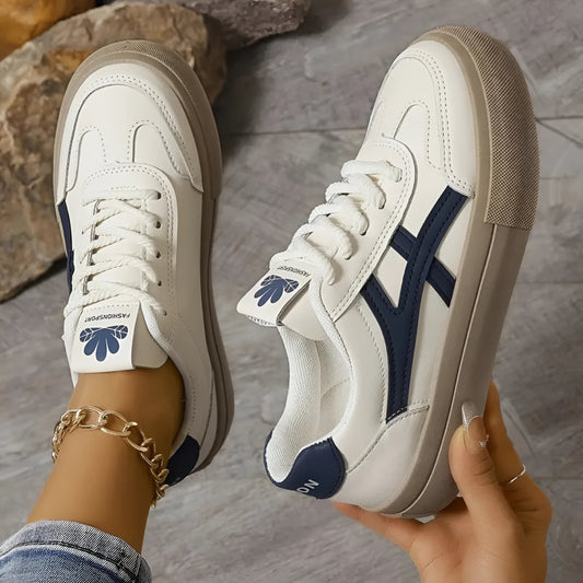 Sia |  Low top sneaker