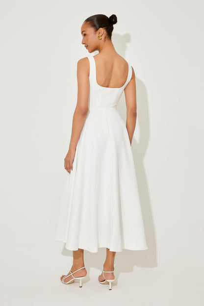 Emily | Timeless Flowy Midi Dress