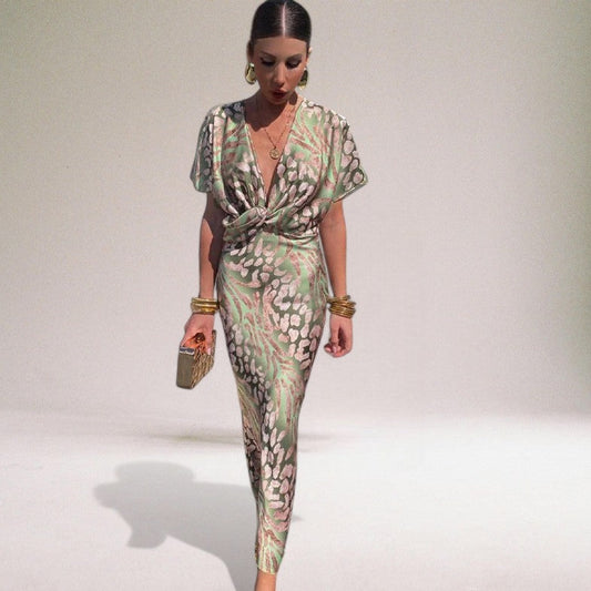 Daisy | Elegant Maxi dress with Unique V-Neck